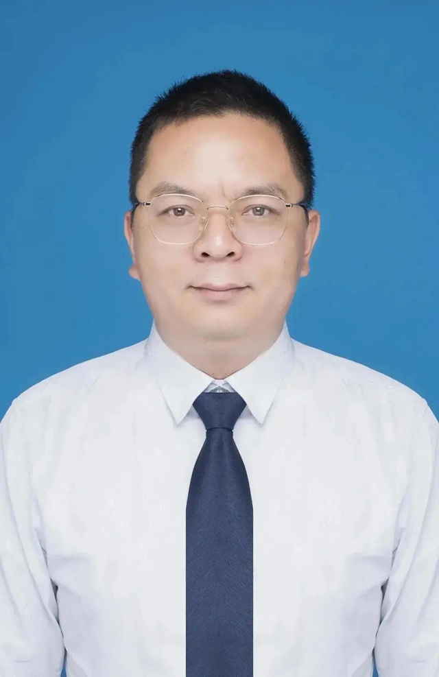 六旬老人突发心梗休克,41分钟抢救拽出鬼门关(图6) 六旬老人突发心梗休克,41分钟抢救拽出鬼门关(图6)