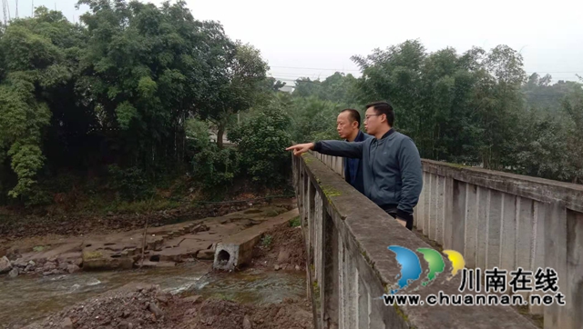 曾一洴到泸县百和镇督导河长制工作(图1) 曾一洴到泸县百和镇督导河长制工作(图1)