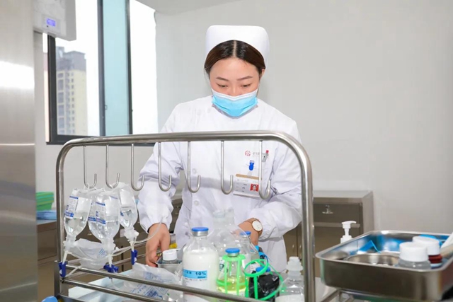 【扩散】合江县中医医院肿瘤·肾病·全科医学科收治患者啦！(图4)