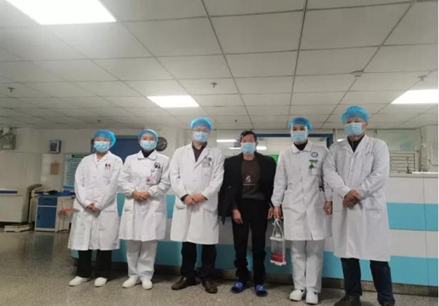 看病不再翻越3000米高山 彝乡百姓说:西南医大附院医生,瓦吉瓦!(图5) 看病不再翻越3000米高山 彝乡百姓说:西南医大附院医生,瓦吉瓦!(图5)