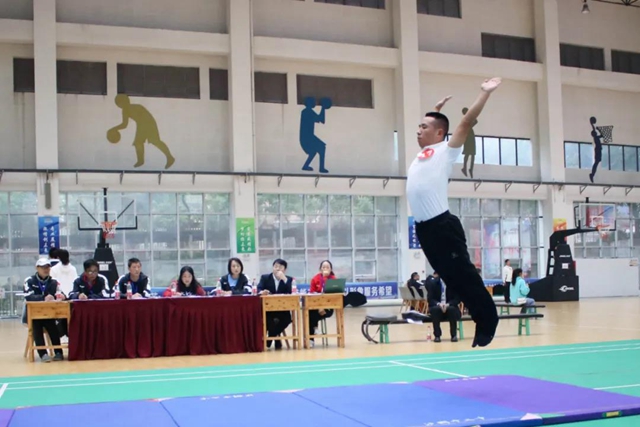 以赛促教，一专多能|2021年泸州市中小学体育教师教学技能比赛成功举行(图4)