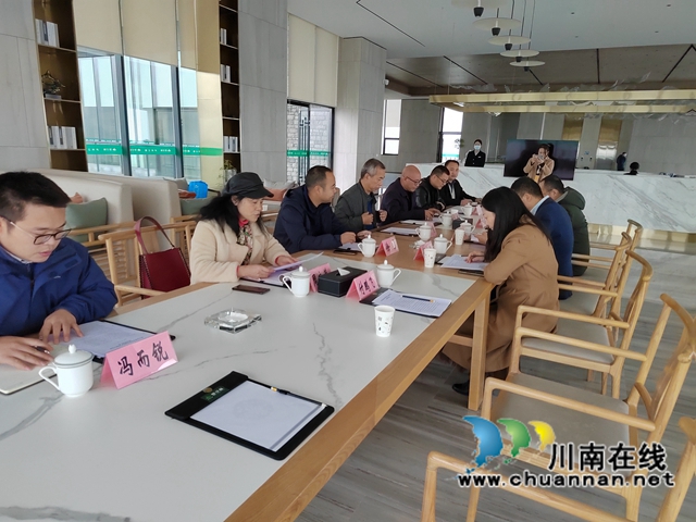 深化校地合作,携手共浇“石榴花”!绵阳师范学院党委统战部到叙永县开展民族地区基层治理交流调研(图3) 深化校地合作,携手共浇“石榴花”!绵阳师范学院党委统战部到叙永县开展民族地区基层治理交流调研(图3)