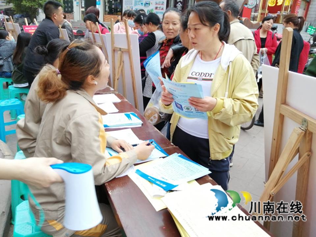 泸县:三个强化推进农民工返乡回引(图1) 泸县:三个强化推进农民工返乡回引(图1)