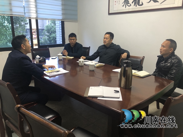 先泽平赴泸县云龙镇督导县镇大人代表换届选举工作(图2) 先泽平赴泸县云龙镇督导县镇大人代表换届选举工作(图2)