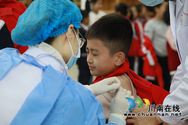 合江县集中力量推进3—11周岁人群新冠疫苗接种(图4) 合江县集中力量推进3—11周岁人群新冠疫苗接种(图4)