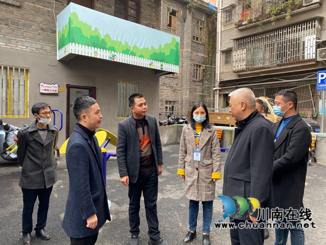 黄月桂到龙马潭区小市街道调研人大换届选举和基层政权建设工作(图3)