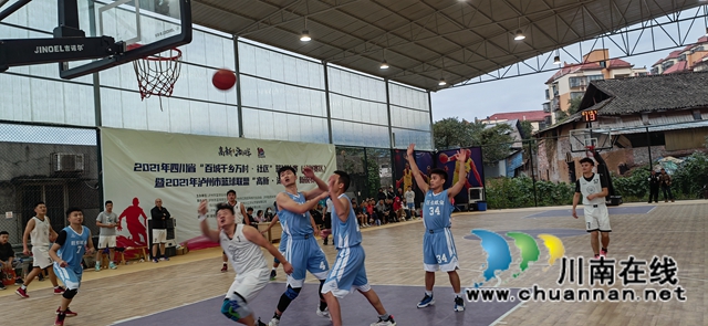 星光闪耀显锋锐！2021年泸州市篮球俱乐部联赛新锐赛圆满收官(图5)