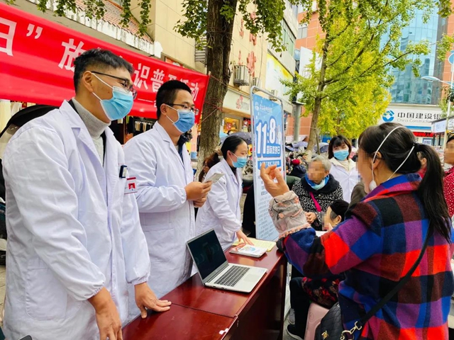 合江县中医医院：科普宣传下社区，健康理念入民心(图3)