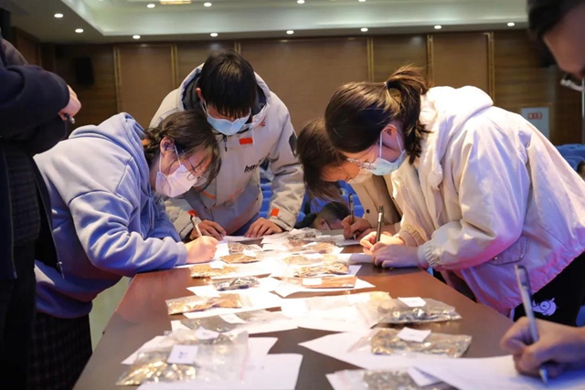 传岐黄经典 展杏林风采|合江县中医医院中药知识竞赛圆满举行(图8) 传岐黄经典 展杏林风采|合江县中医医院中药知识竞赛圆满举行(图8)