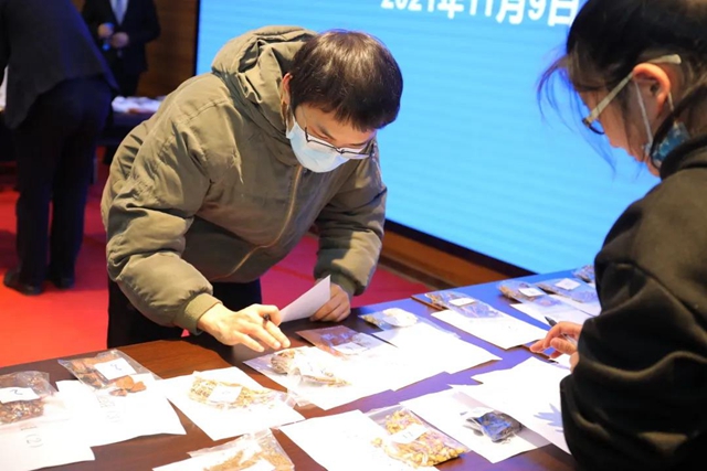 传岐黄经典 展杏林风采|合江县中医医院中药知识竞赛圆满举行(图6) 传岐黄经典 展杏林风采|合江县中医医院中药知识竞赛圆满举行(图6)