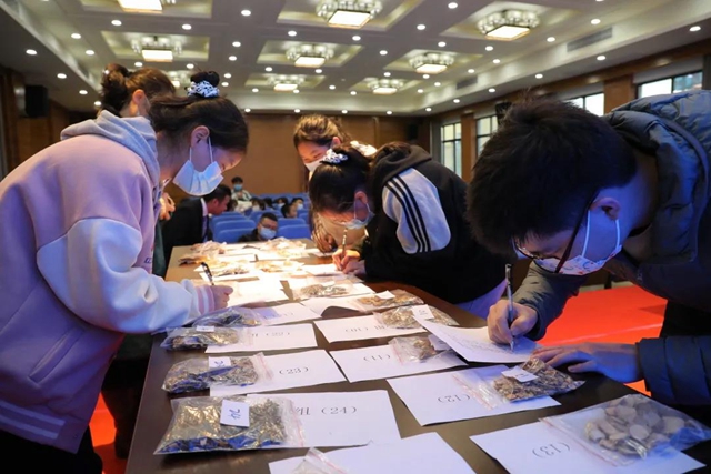 传岐黄经典 展杏林风采|合江县中医医院中药知识竞赛圆满举行(图9) 传岐黄经典 展杏林风采|合江县中医医院中药知识竞赛圆满举行(图9)