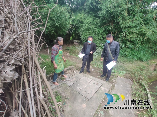 泸县农业农村局到云龙镇检查农村户用沼气安全管护情况(图1)