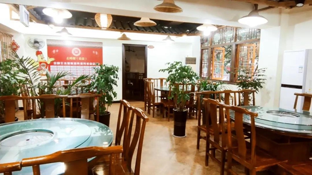 泸菜泸味首家品牌加盟店——泸菜泸味·土鸡馆试营业了！(图5)