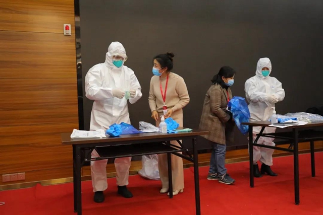 备战疫情｜合江县中医医院开展新冠肺炎感染防控技能培训(图8)