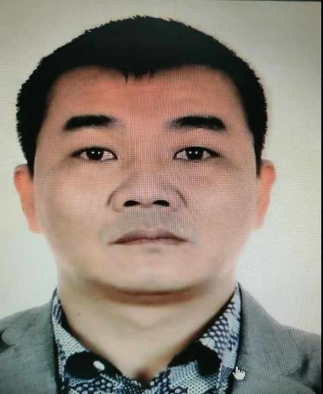 最高奖励10万元！发现此人财产线索，请立即举报！