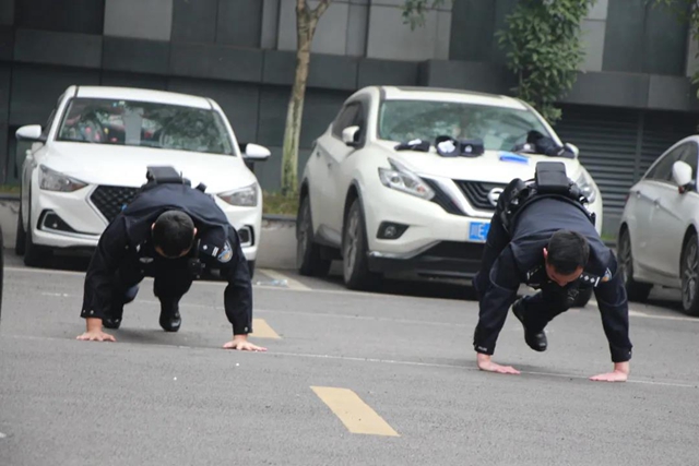 超硬核！直击江阳法院司法警察实战化考核验收现场(图6)