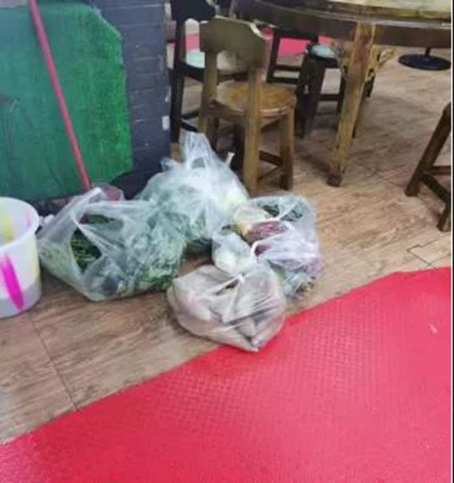 泸州市食品安全“红黑榜”(第十八期)(图27) 泸州市食品安全“红黑榜”(第十八期)(图27)