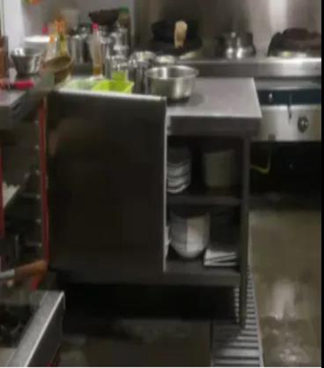 泸州市食品安全“红黑榜”(第十八期)(图50) 泸州市食品安全“红黑榜”(第十八期)(图50)