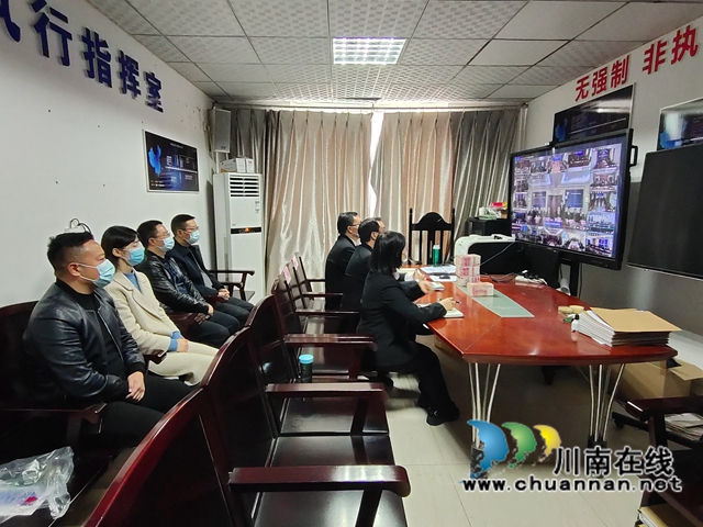 纳溪区法院集中发放执行案款(图1)