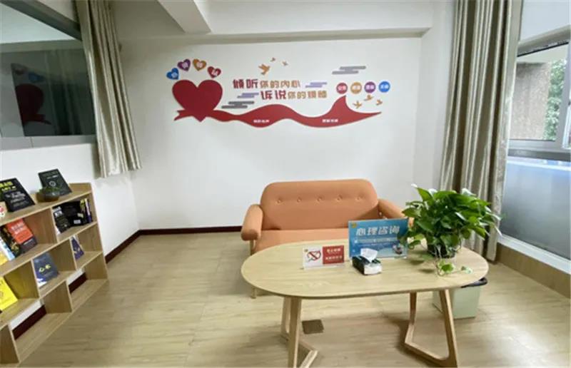 泸州首个外卖送餐服务行业“职工之家”阵地建成使用(图4)