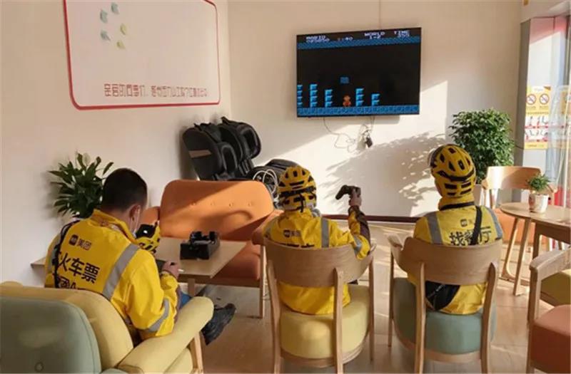 泸州首个外卖送餐服务行业“职工之家”阵地建成使用(图6)