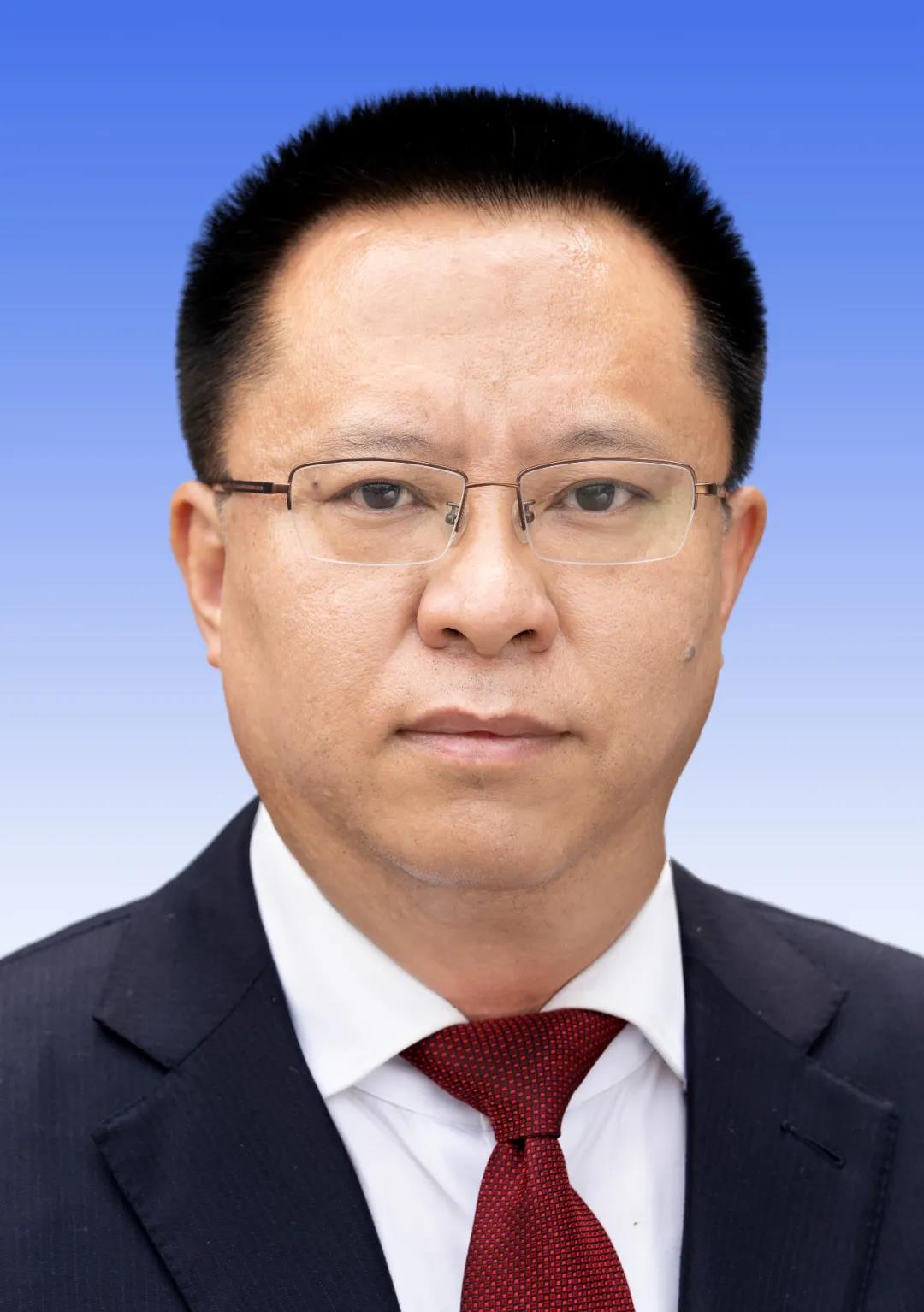 新一届中共泸州市委常委会产生，杨林兴当选市委书记（附照片和简要情况）(图8)