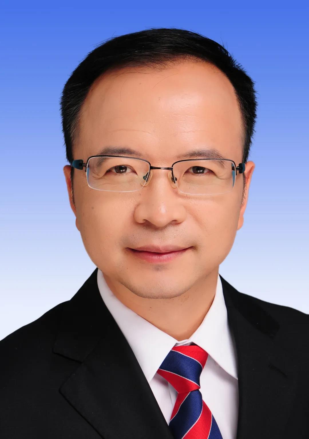 新一届中共泸州市委常委会产生，杨林兴当选市委书记（附照片和简要情况）(图12)