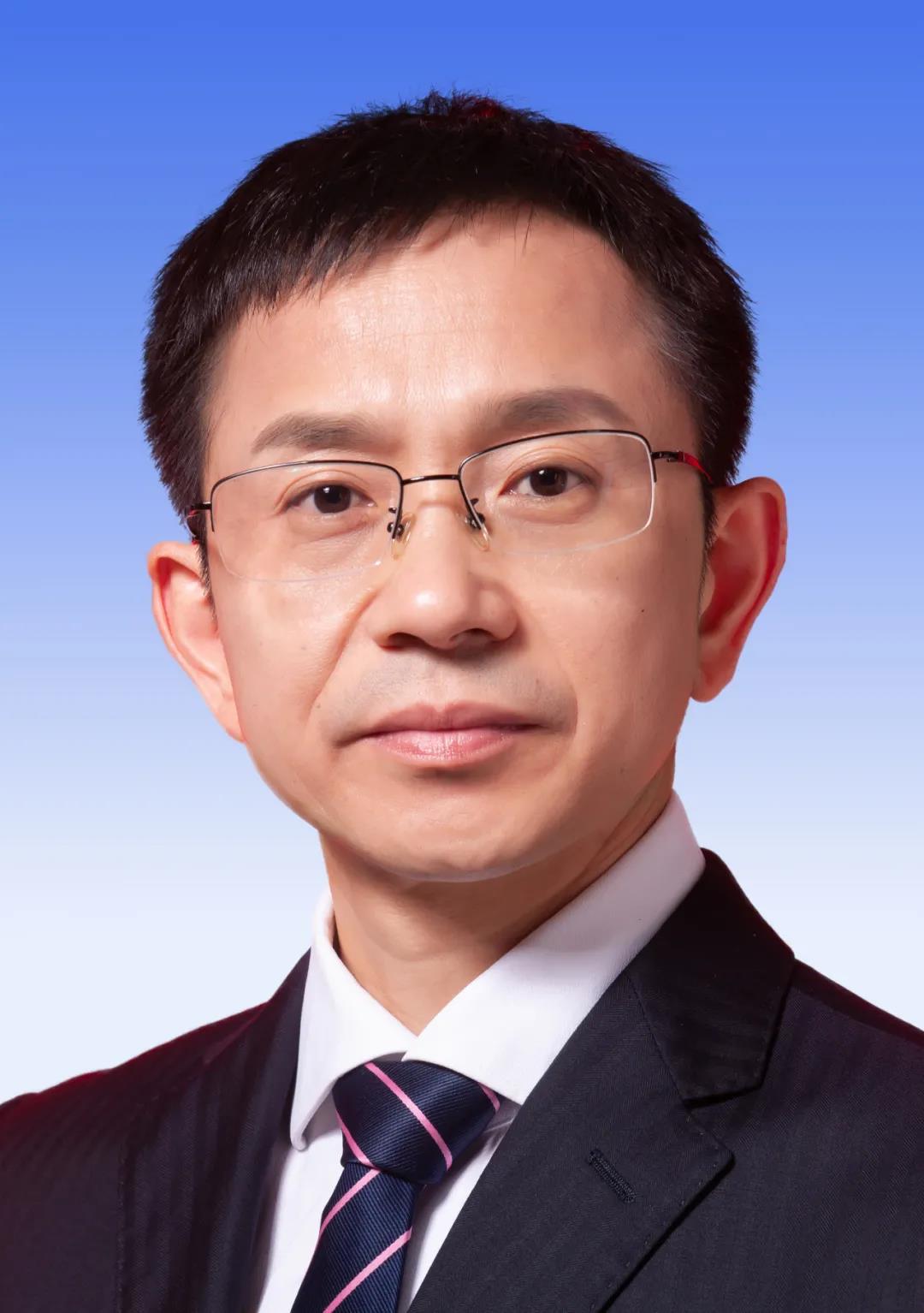 新一届中共泸州市委常委会产生，杨林兴当选市委书记（附照片和简要情况）(图13)