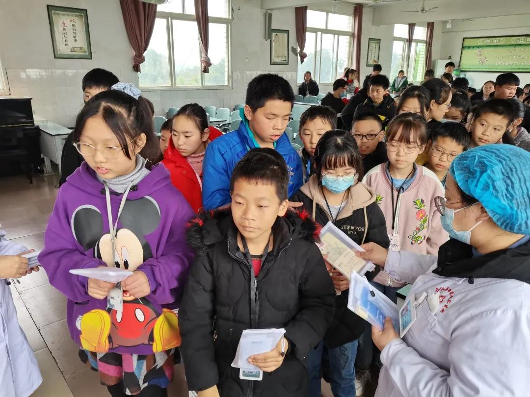 合江县中医医院：近视防控宣讲进校园，守护学生清晰“视”界！(图6)