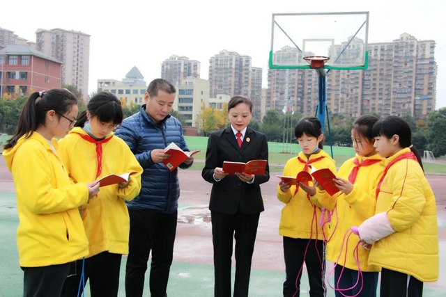 奔跑吧，少年！宪法为每一个人守候(图1)