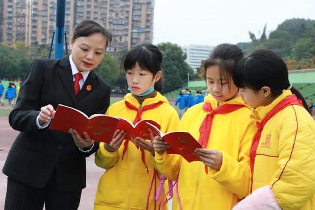 奔跑吧，少年！宪法为每一个人守候(图5)