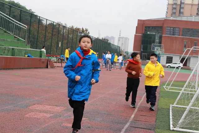 奔跑吧，少年！宪法为每一个人守候(图13)