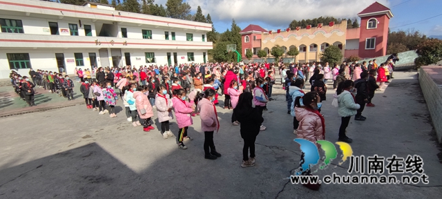 中国侨联“侨爱心 乡村学生眼视光工程”公益活动走进古蔺(图12)