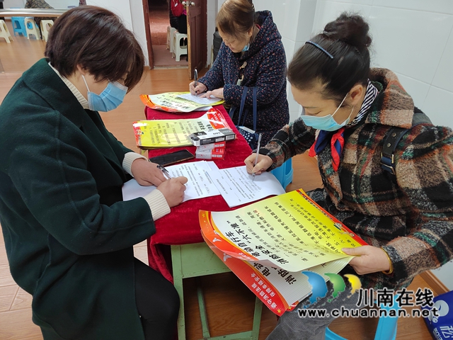 龙马潭区小市街道下大街社区积极开展消防安全工作(图2)