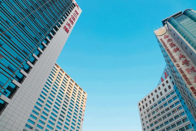 【关注】11万人，西南医大中医院很火爆！(图17)