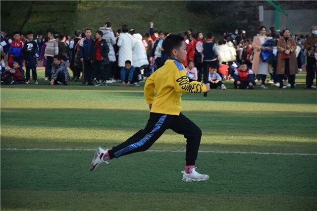 泸州十八中：镜头里的运动会(图6)