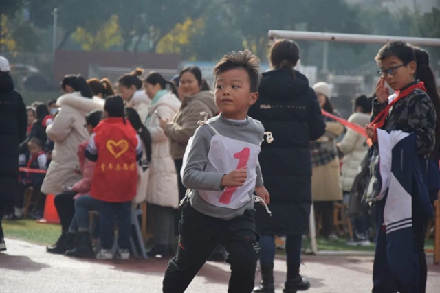 泸州十八中：镜头里的运动会(图13)