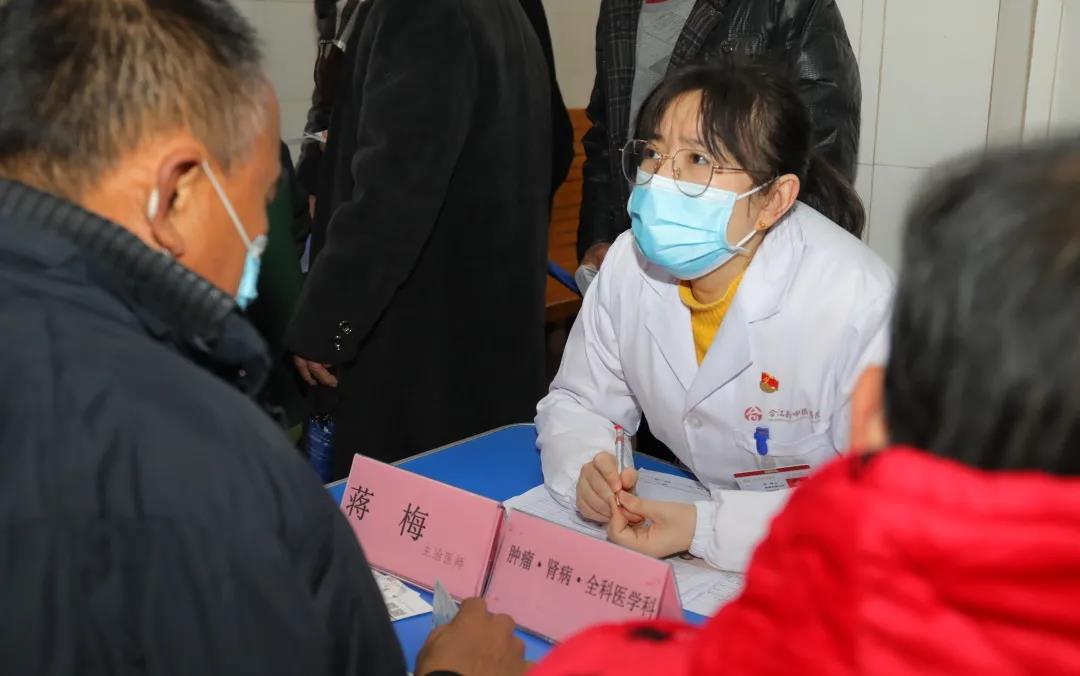 【我为群众办实事】倾情服务百姓健康—合江县中医医院专家组团下乡义诊(图6)