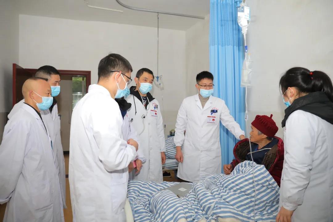 【我为群众办实事】倾情服务百姓健康—合江县中医医院专家组团下乡义诊(图15)