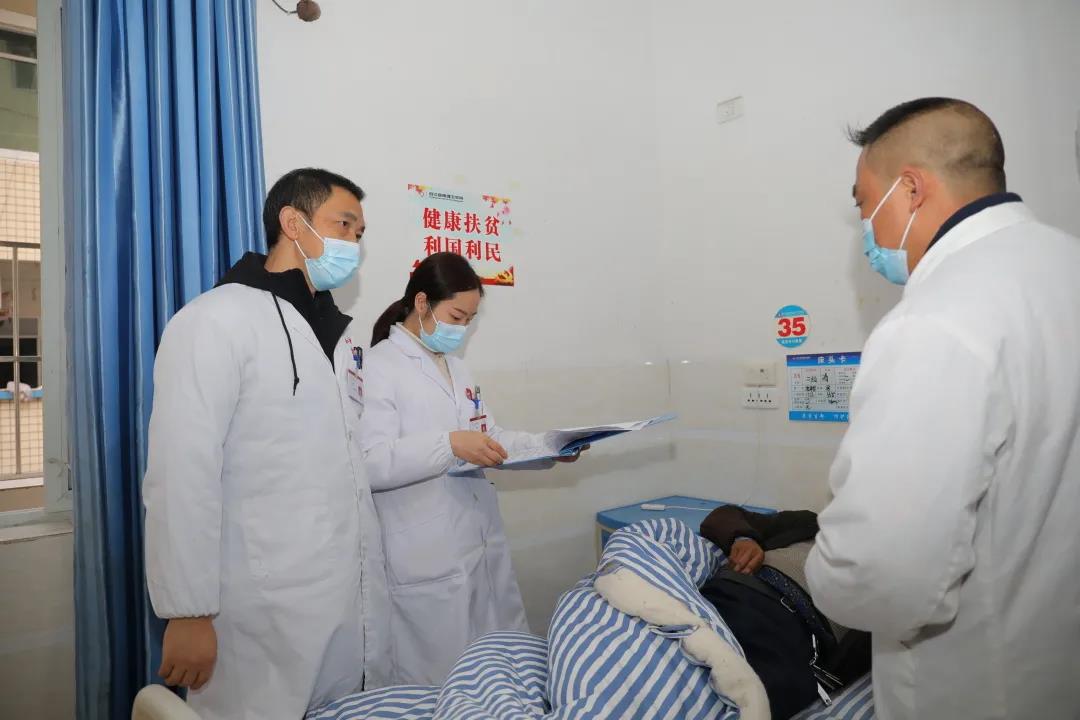 【我为群众办实事】倾情服务百姓健康—合江县中医医院专家组团下乡义诊(图16)