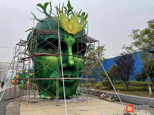 快看!自贡灯会网红灯组《生命之树》搬新家啦!(图4) 快看!自贡灯会网红灯组《生命之树》搬新家啦!(图4)