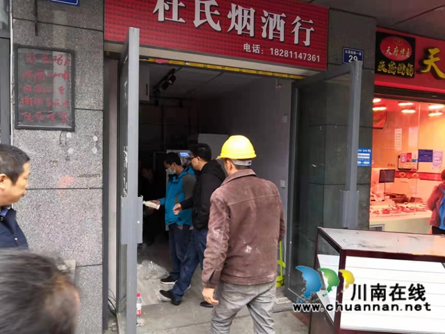 纳溪：不交租金拒腾房，法院依法强制腾退(图2)