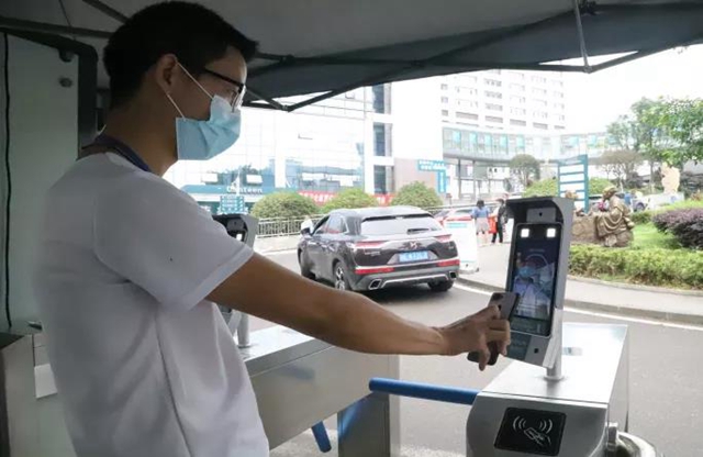 西南医大中医院今年最后8次免费看病机会，错过就没啦！(图8)