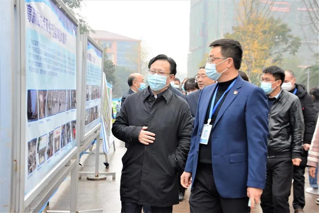 邹瑾调研泸州教育工作(图3) 邹瑾调研泸州教育工作(图3)