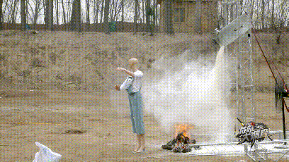 刚刚还在做饭，一眨眼人没了！警惕厨房悲剧！