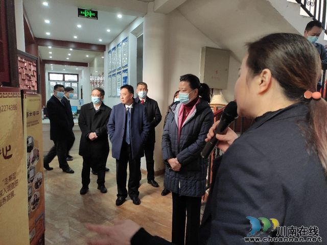 泸州北城街道迎接泸州市人大常委会领导检查(图4) 泸州北城街道迎接泸州市人大常委会领导检查(图4)