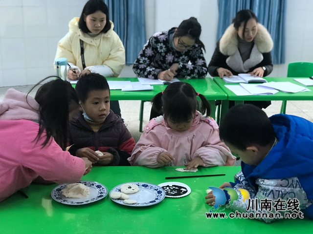 泸县百和镇中心幼儿园开展“教研中收获 反思中成长”艺术领域园本研修活动(图3)