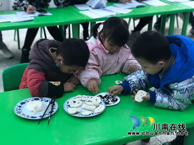 泸县百和镇中心幼儿园开展“教研中收获 反思中成长”艺术领域园本研修活动(图4)