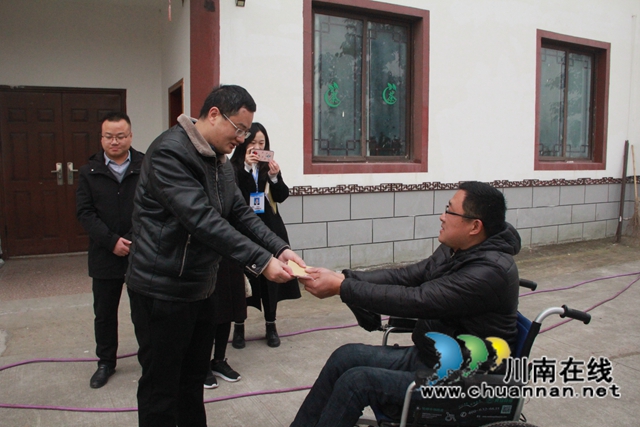 泸州市残联到泸县调研残疾人基层组织建设工作(图3)