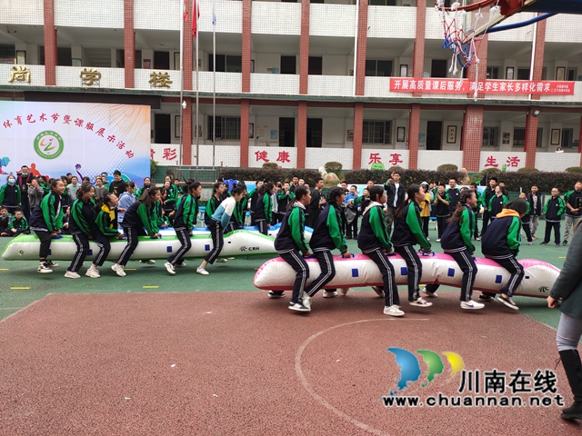 泸县潮河镇瓦子中学开展纪念“12·9”学生爱国运动86周年活动(图2)